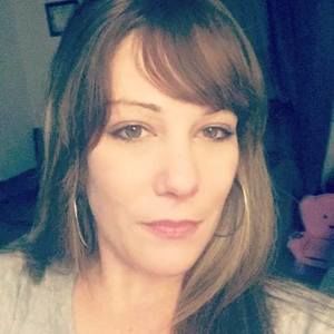 Meet your Posher, Desirae